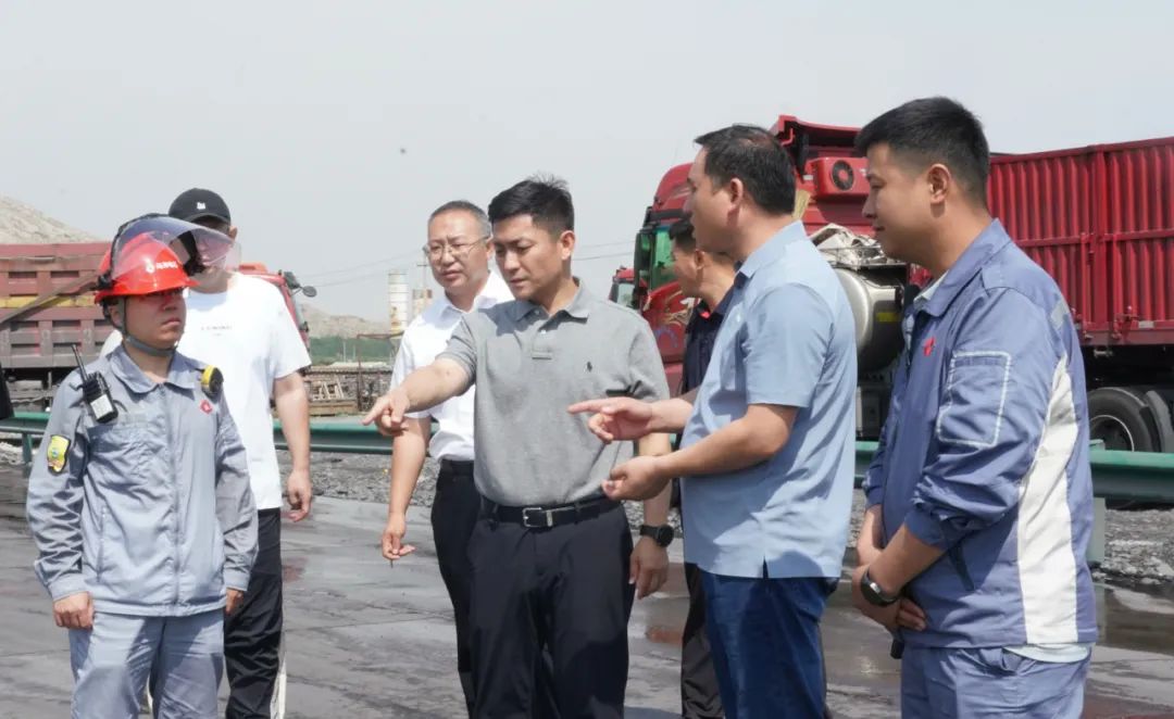 白春雷调研督导固废堆存及乌海市环境问题警示片指出问题整改情况