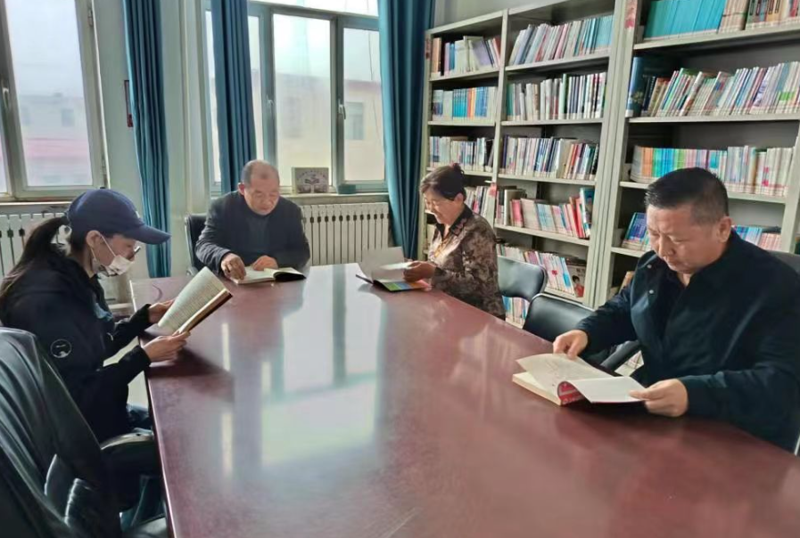 东兴村新时代文明实践站活动现场