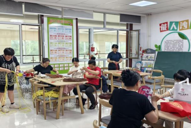 图片12 图片12